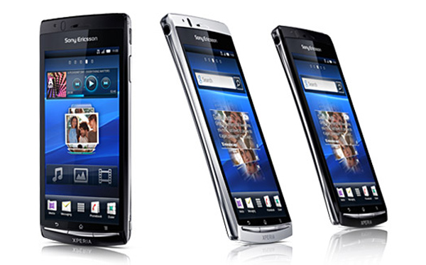 Sony-Ericsson-XPERIA-Arc-04.jpg