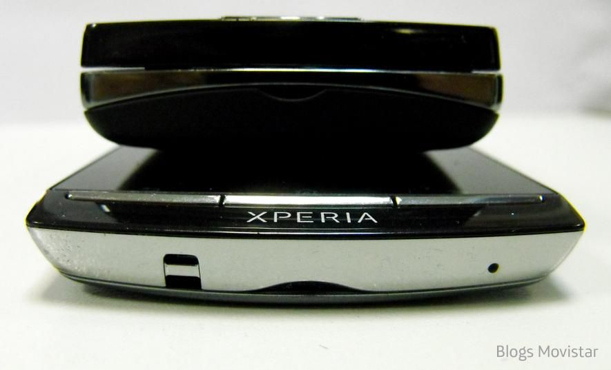 MiniPro VS Xperia Arc.jpg