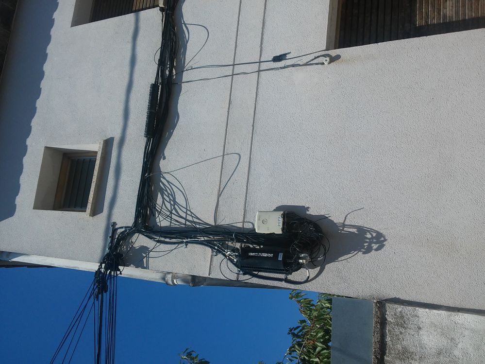 Centralitas de conneción cables