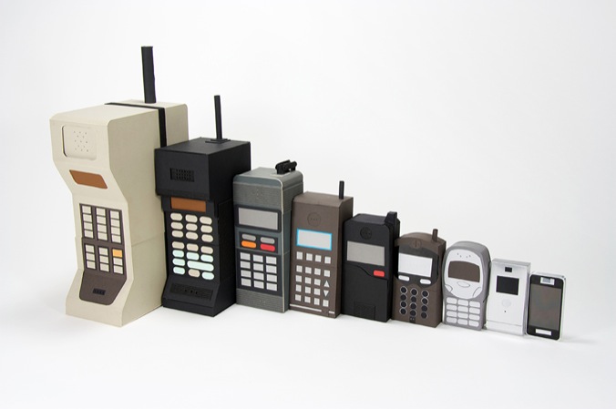 2-11-11La-historia-evolucion-del-celular-smartphone-telefono.jpg