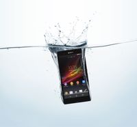 Sony_Xperia_Z_Front_Water_P.jpg