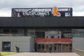 Grupo Euskaltel acuerto uso fibra optica Telefonica.jpg