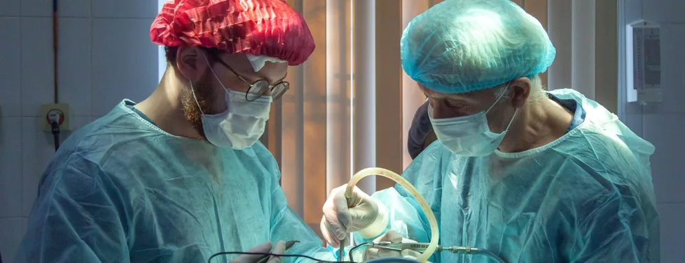 Un tumor cerebral es operado con ayuda de la inteligencia artificial.png