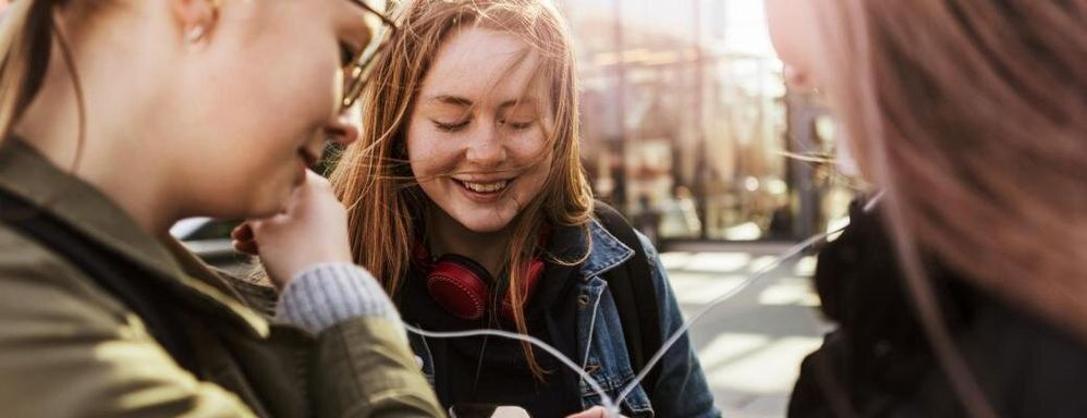 Cómo crear música con lA desde casa.jpg