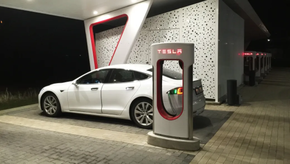 Noruega Tesla.png