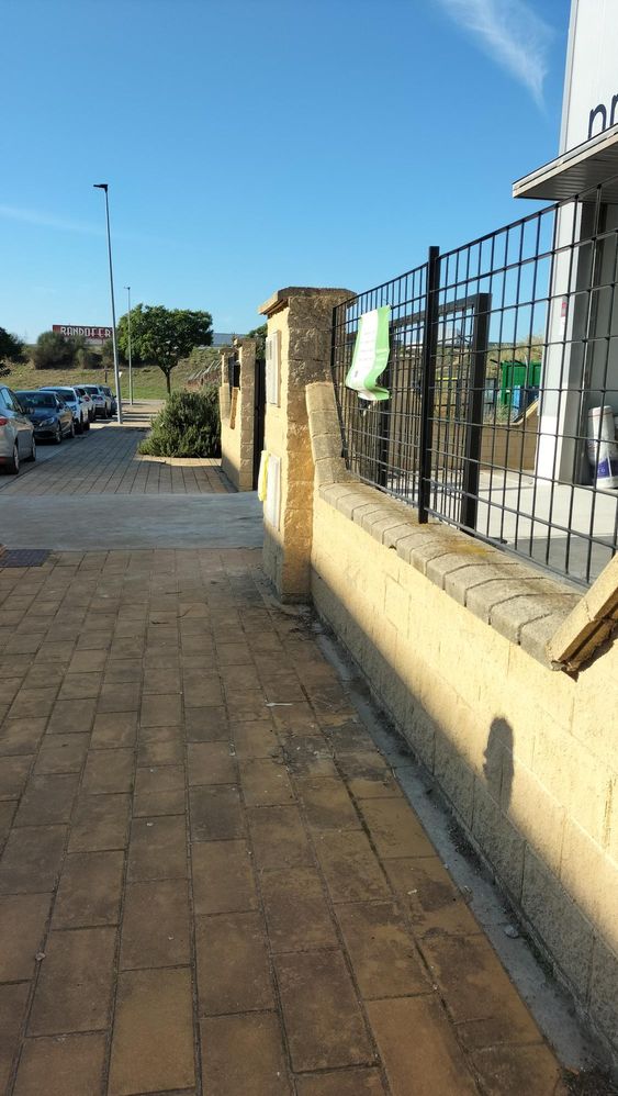 Calle vista entrada.jpg