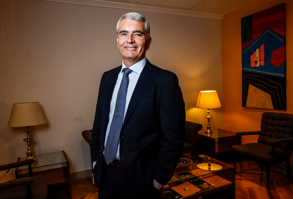 El presidente de la AEPD, Lorenzo Cotino, en la sede de la Agencia.  Álvaro García