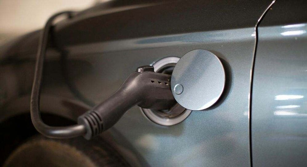 Cargadores de vehículo eléctrico.jpg