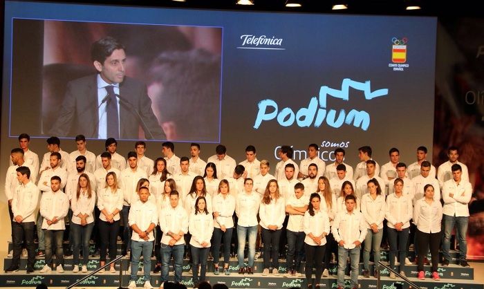 podium movistar movisfera