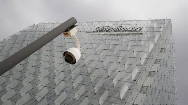 Telefonica ayuda a zonas no rentables.jpg