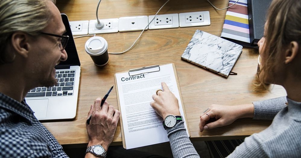 gestion contratos miriadax.jpg