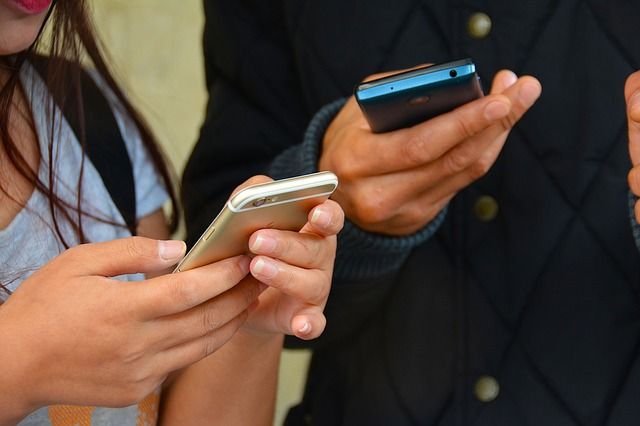 mensajeria-smartphone.jpg mensajeria-smartphone.jpg